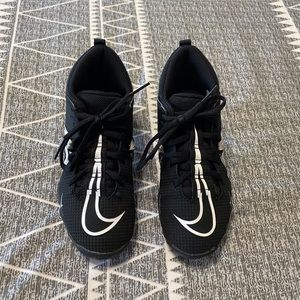 Nike Alpha Menace 3 Shark Football Cleats